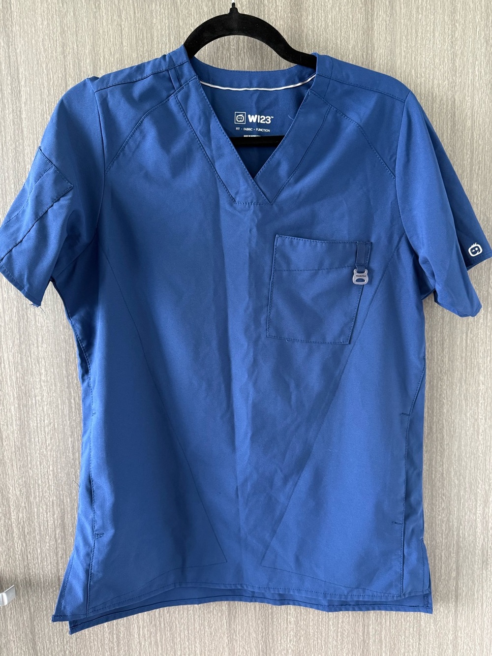 WINK W123 Women's Stylized V-Neck Scrub Top Size XS